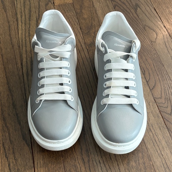 Alexander McQueen Other - Alexander McQueen Men's Gray Leather Low-Top Sneakers size 45